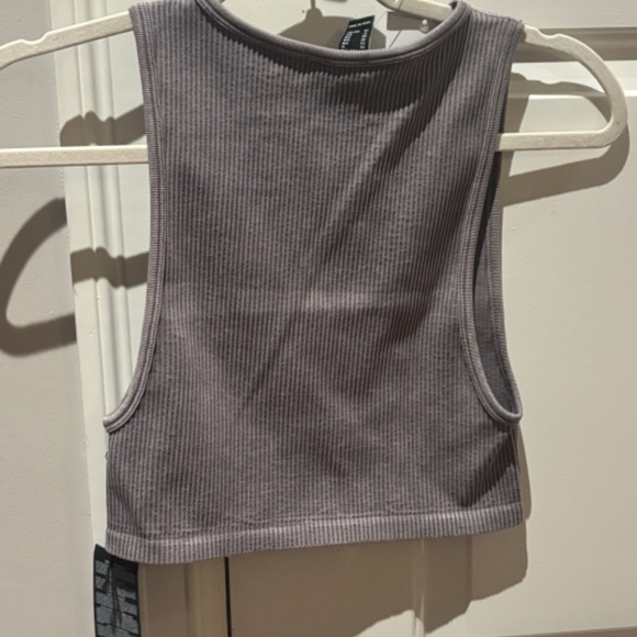 Ribbed forever 21 tank top never worn - Picture 5 of 6